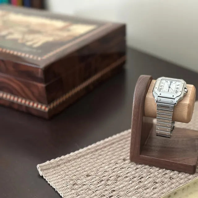 Timestand S (Walnut)
